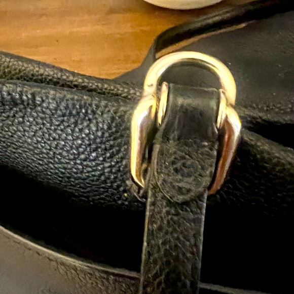 Coach Fulton Satchel - Picture 5 of 13